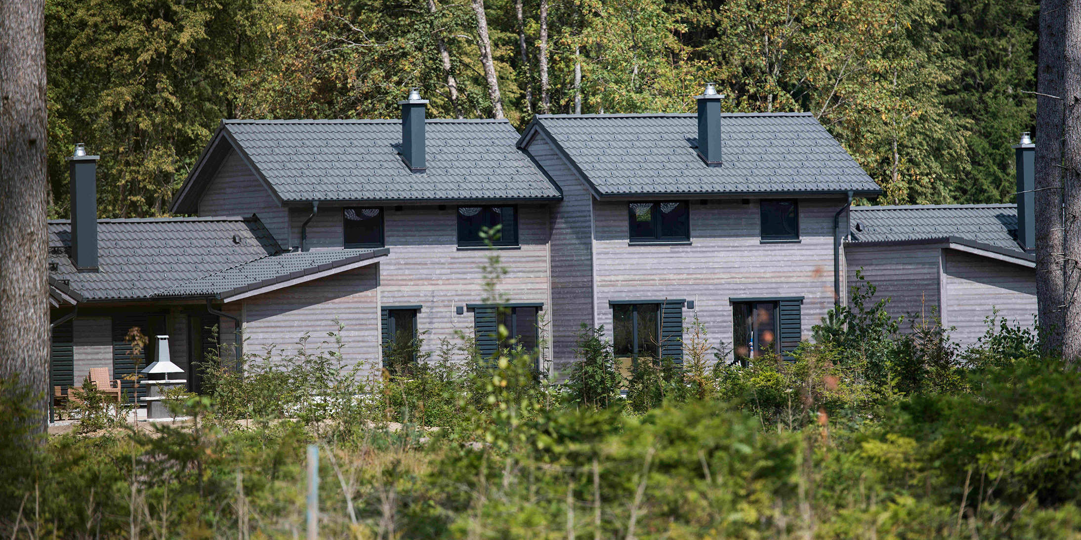 Ossabois a réalisé la construction de cottages en bois pour Pierre & Vacances-Center Parcs en Bavière, en Allemagne.