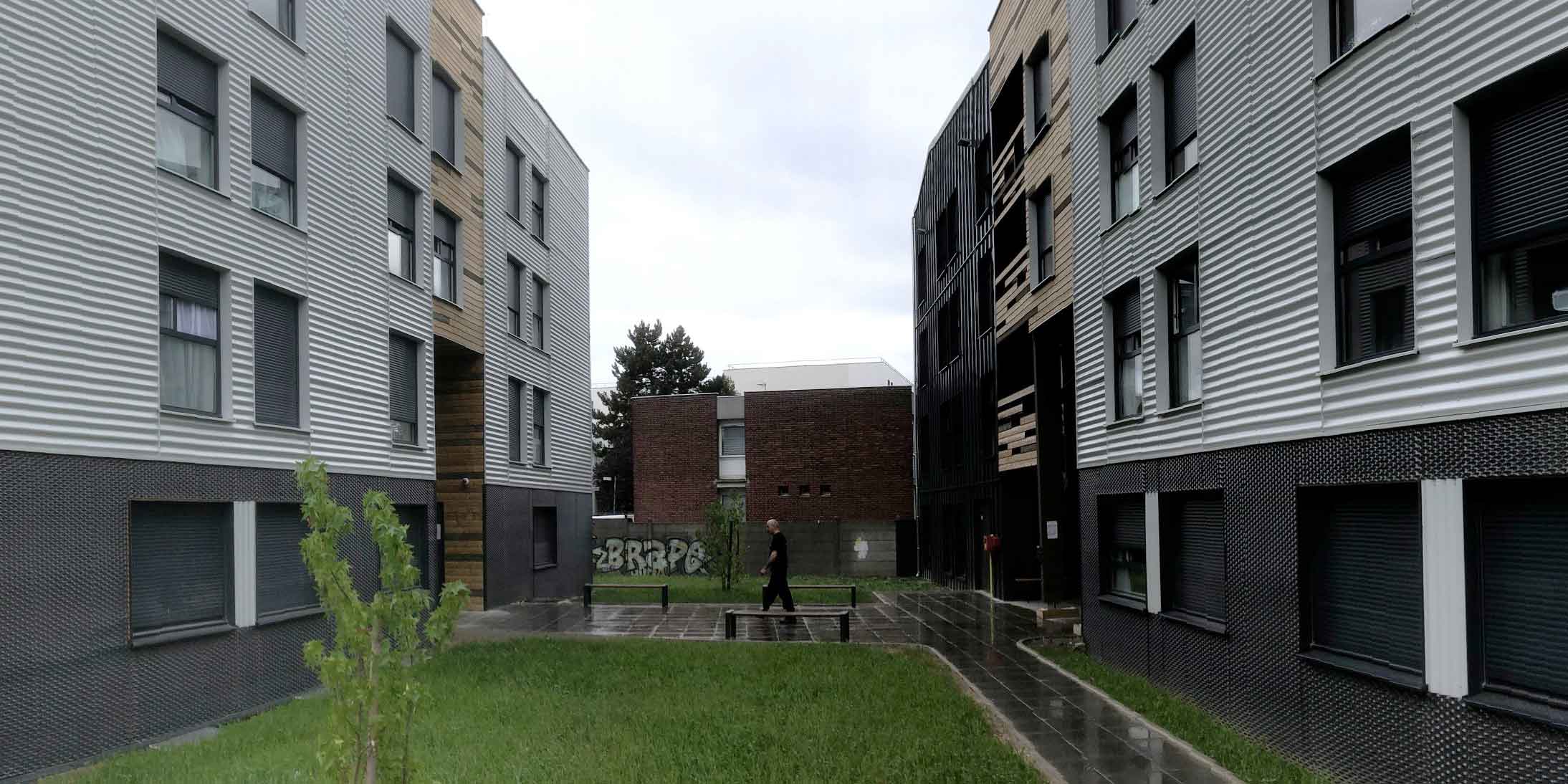 Ossabois a réalisé pour Coallia Habitat un foyer d’hébergement pour travailleurs dans la ville de Montreuil