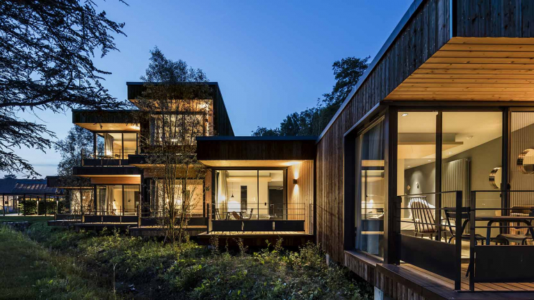 Campus Pernod Ricard University en modulaire bois à Clairefontaine