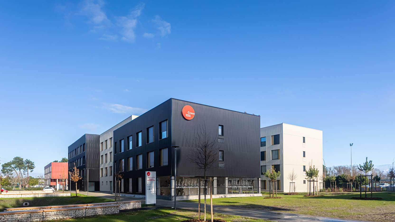 Ossabois a livré 400 logements étudiants en modulaire bois à Pessac (33) pour le compte de Domofrance et gérés par le Crous de Bordeaux – Aquitaine