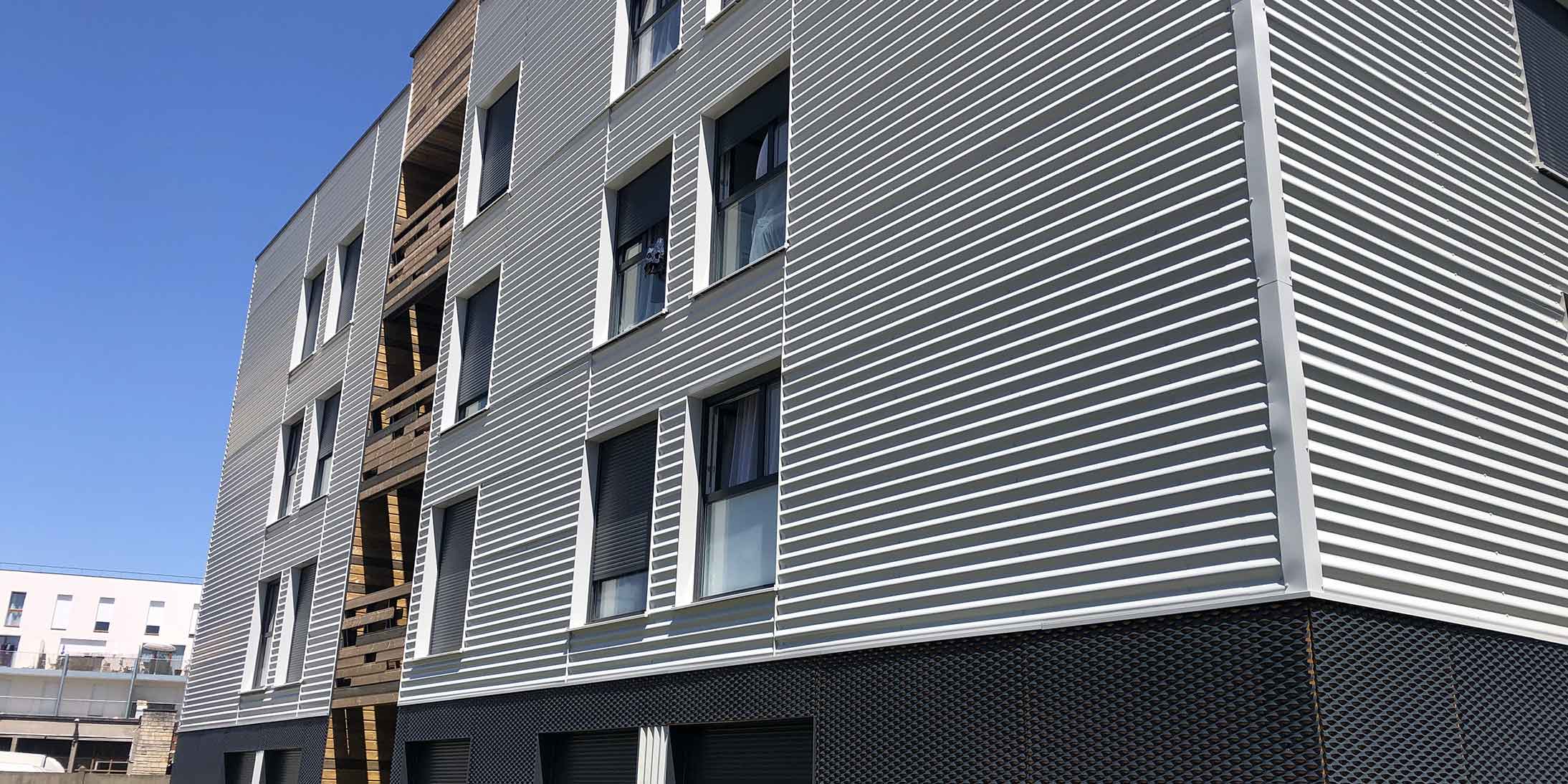 La construction hors-site est parfaitement adaptée à la réalisation de logements d’urgence, comme le Foyer d’hébergement à Montreuil pour Coallia Habitat.